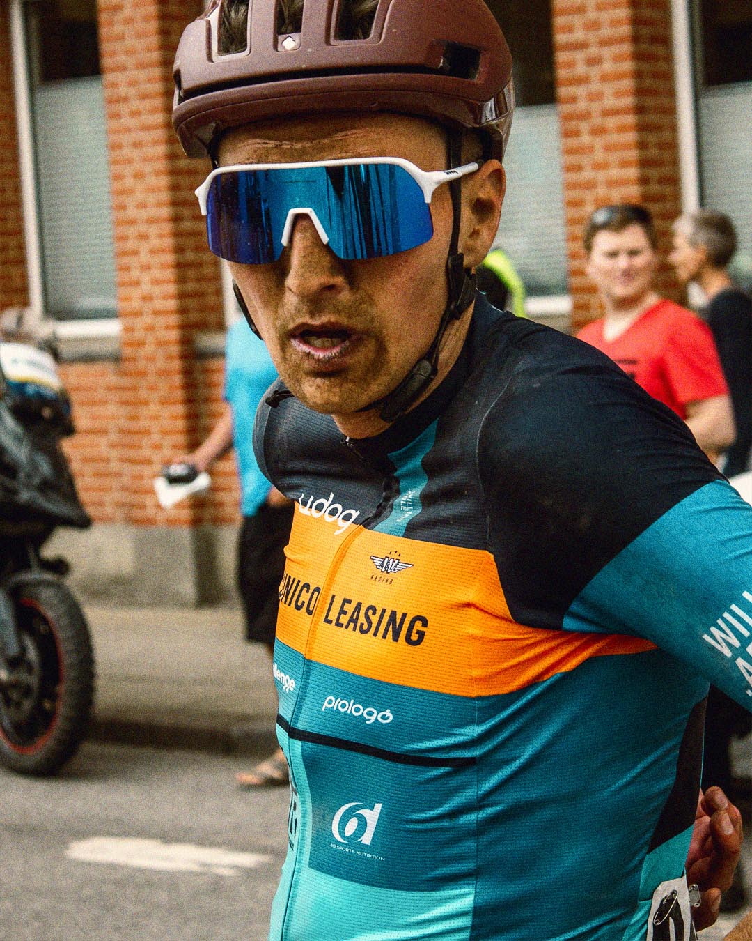 A close up of a cyclist.