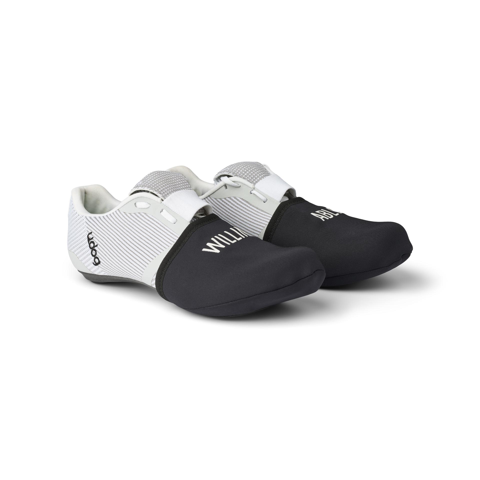 These black Toe Warmers provide a snug fit, water-repellent protection, and lasting warmth to keep your toes comfortable on cold rides.